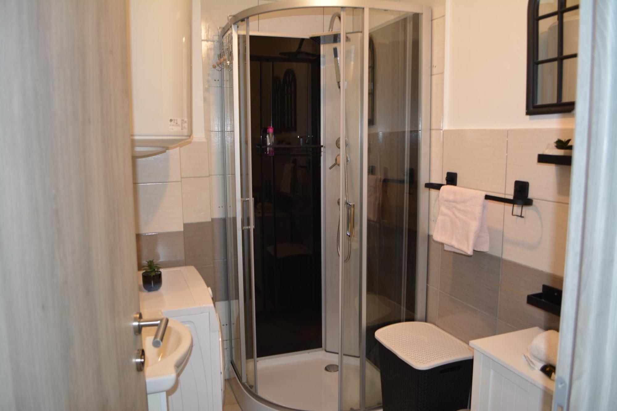 L'Imperator Apartment Анси Екстериор снимка